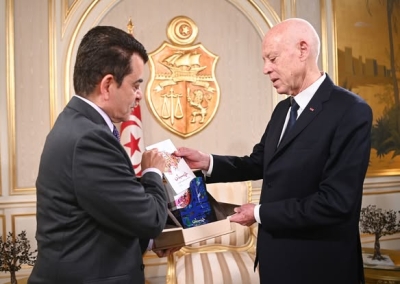 الرئيس يلتقي ، المدير العام لمنظمة العالم الإسلامي للتربية والعلوم والثقافة "الإيسيسكو" .